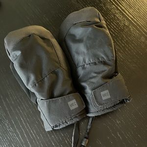 MEC womens Winter mittens